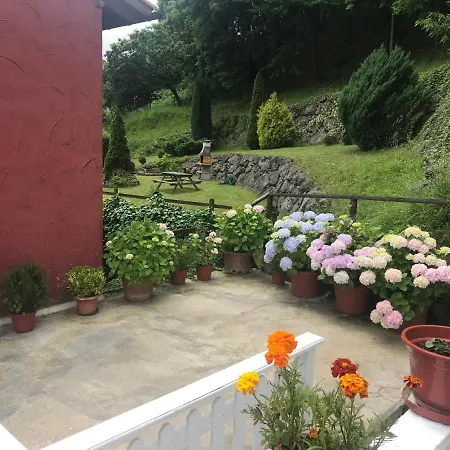 Casa El Castaneu *
